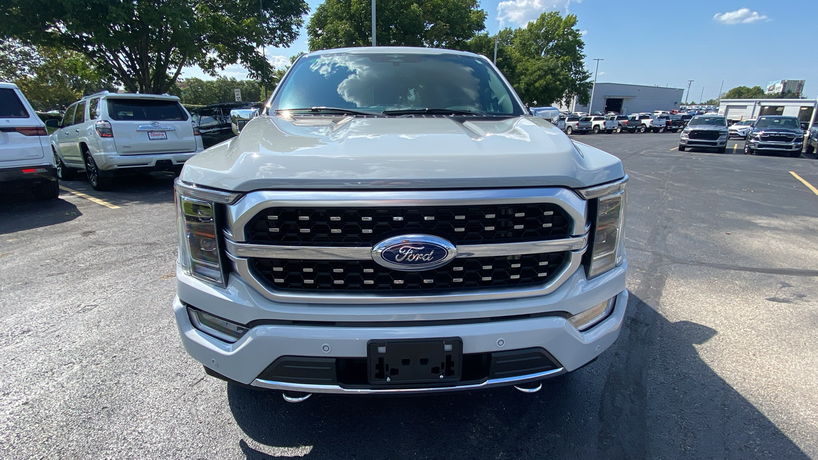 2023 Ford F-150 Platinum 2