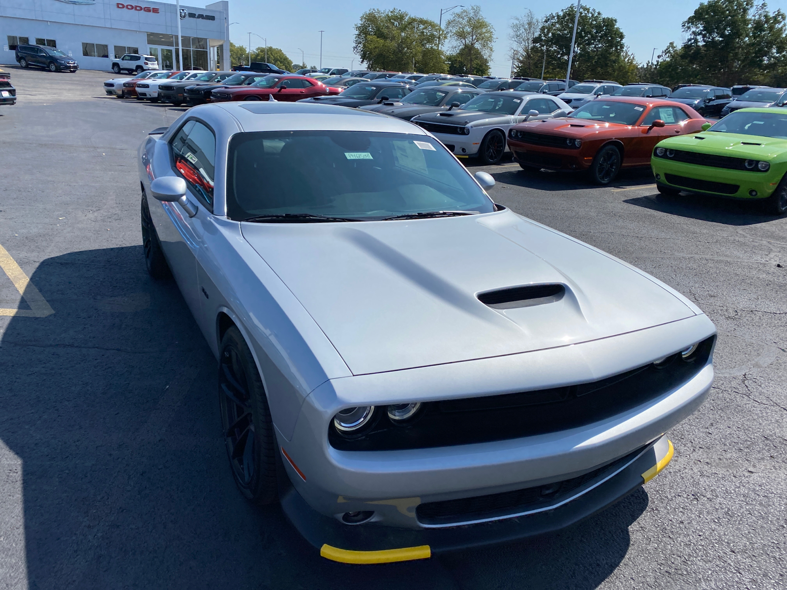 2023 Dodge Challenger R/T 1