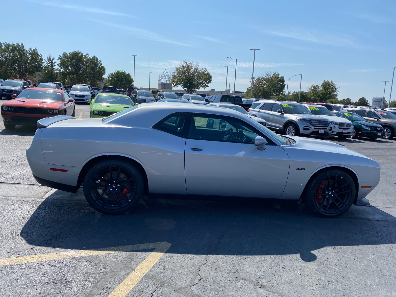 2023 Dodge Challenger R/T 8