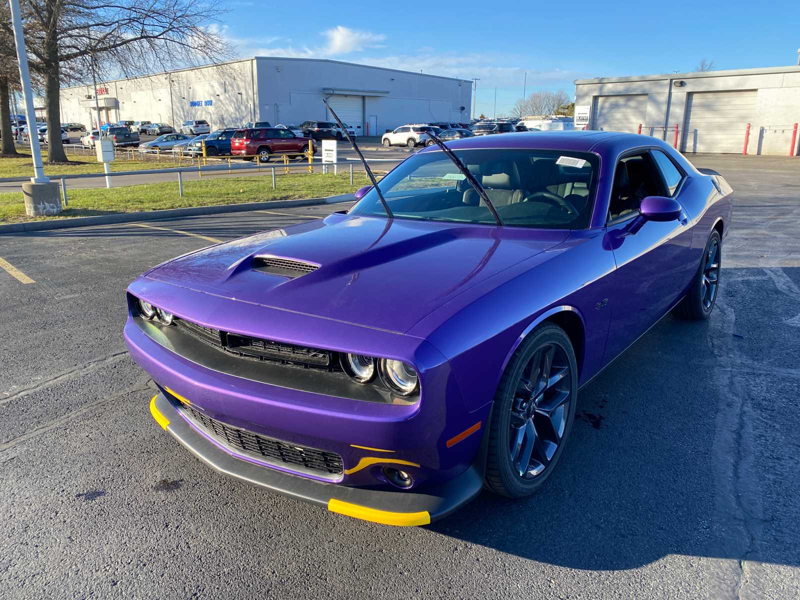 2023 Dodge Challenger R/T 1