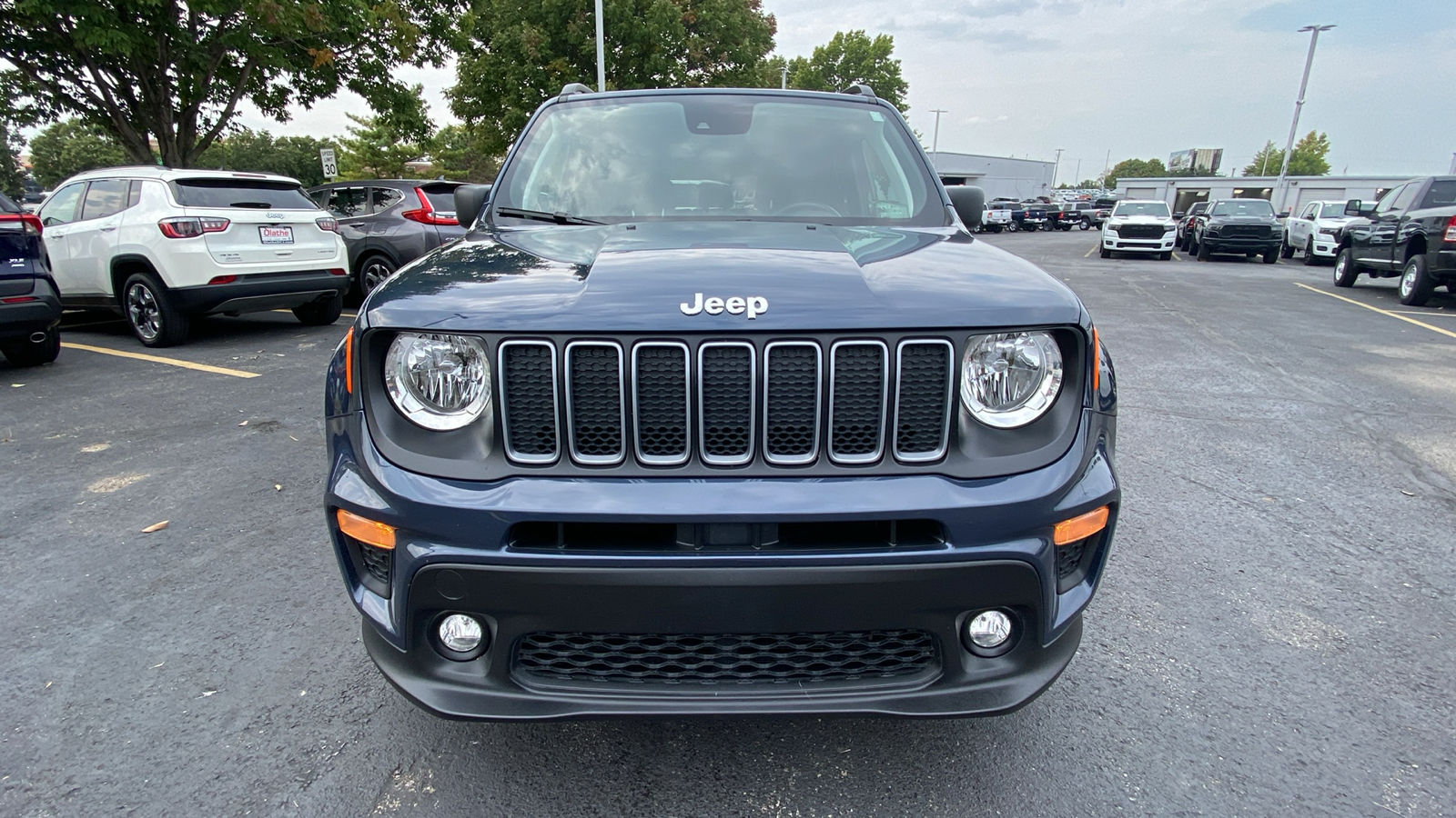 2023 Jeep Renegade Latitude 2