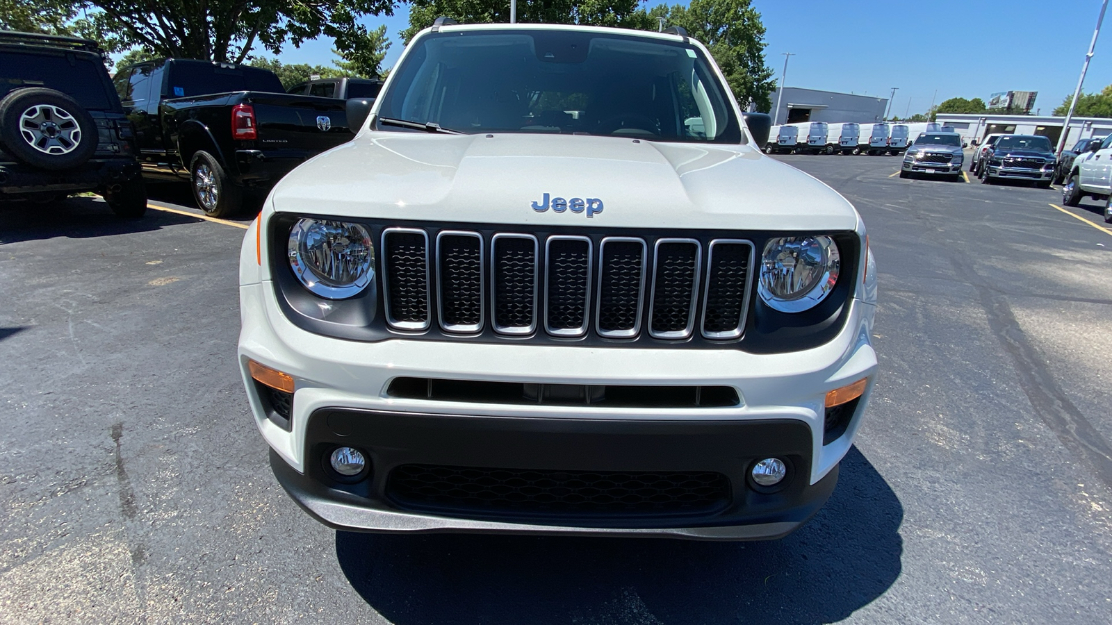 2023 Jeep Renegade Latitude 2