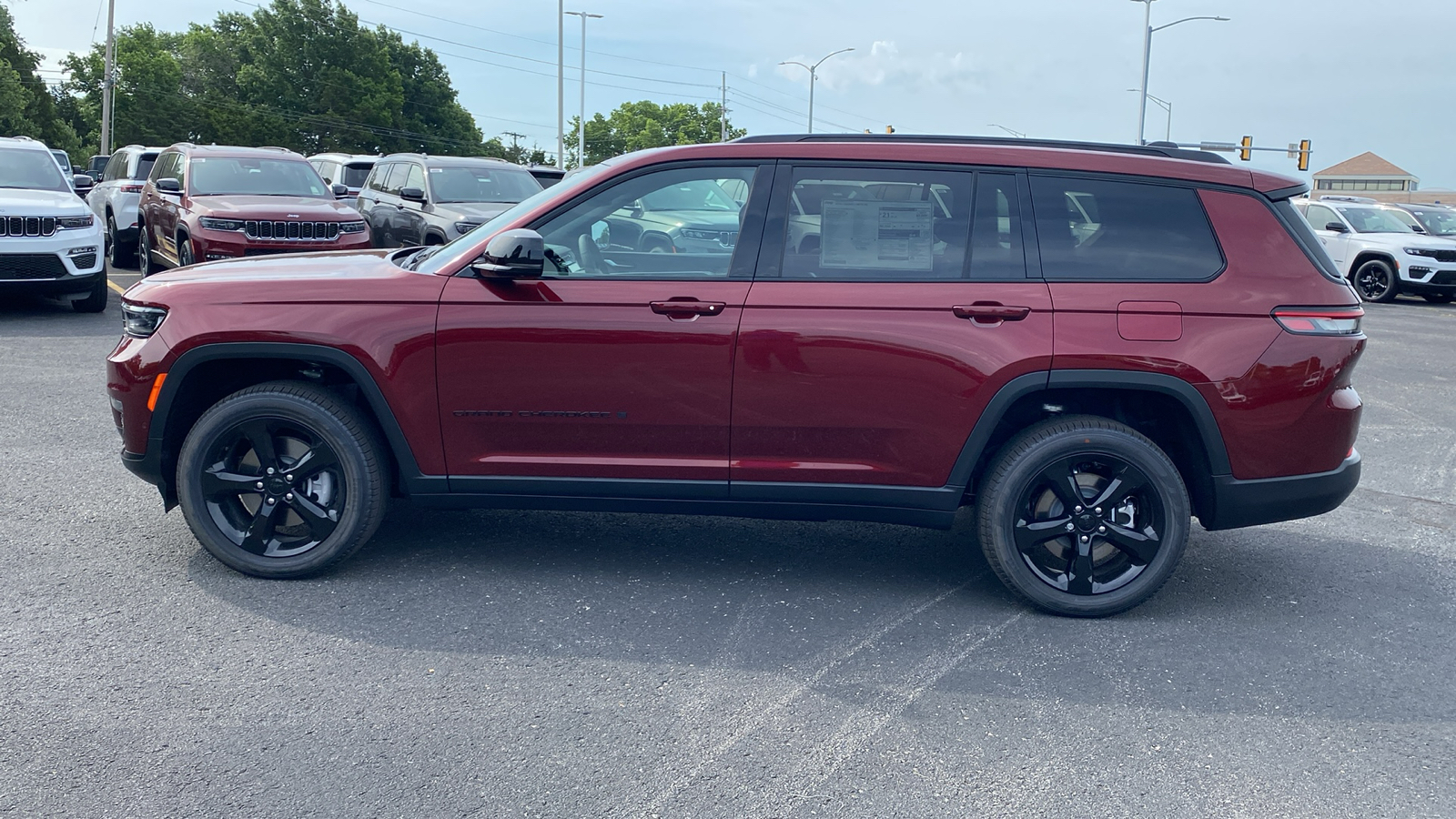 2024 Jeep Grand Cherokee L Limited 10