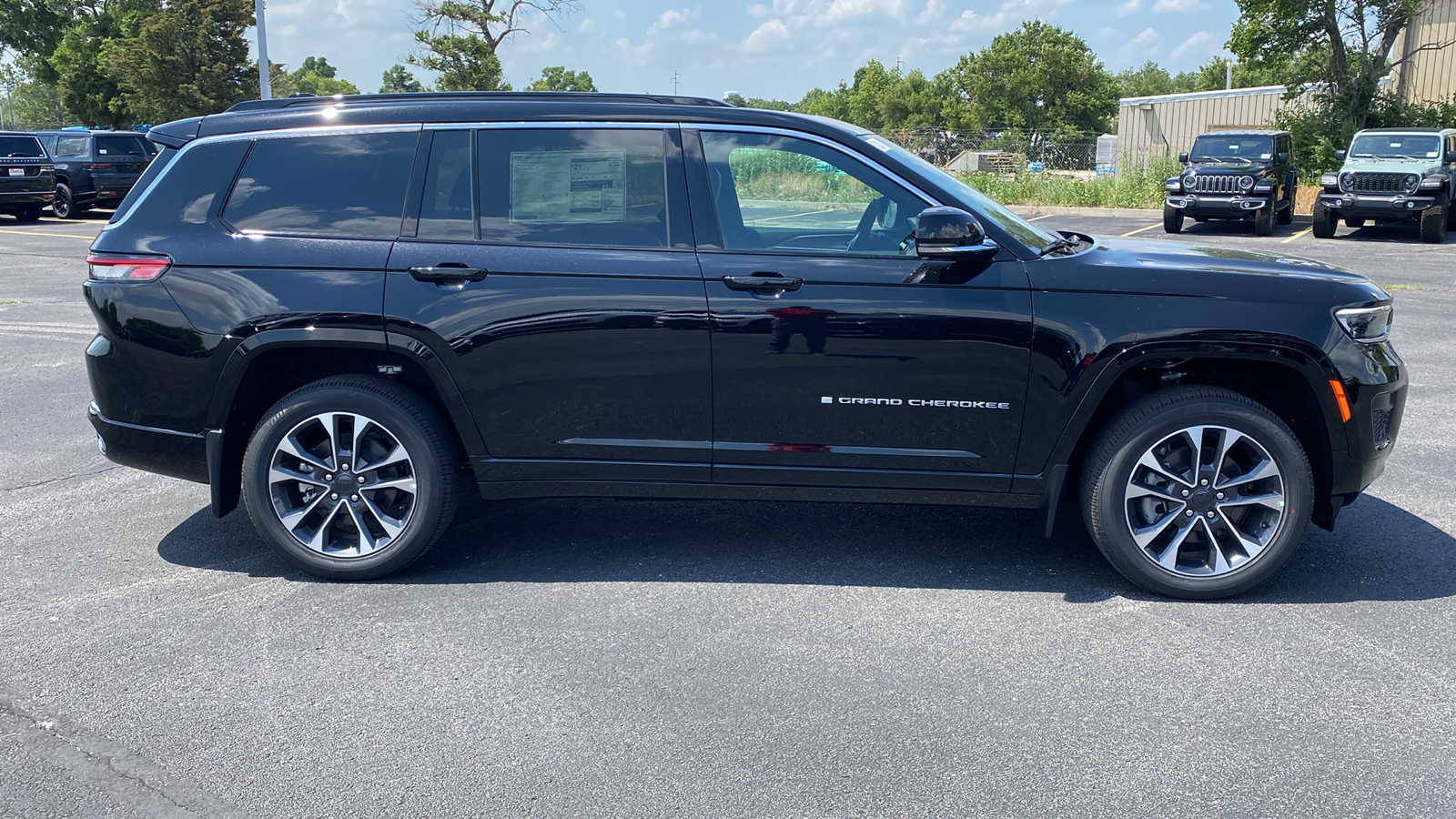 2024 Jeep Grand Cherokee L Overland 4