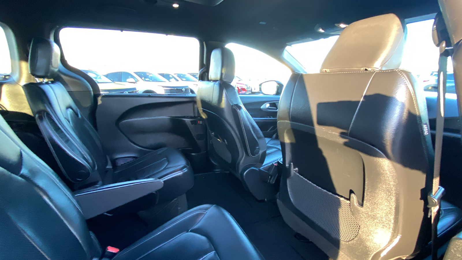 2020 Chrysler Pacifica Touring L 30