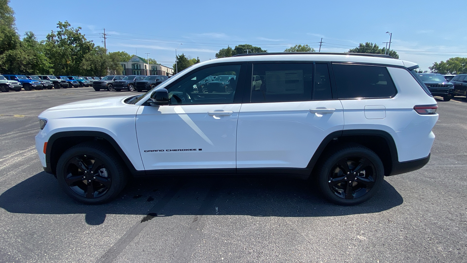 2024 Jeep Grand Cherokee L Limited 10