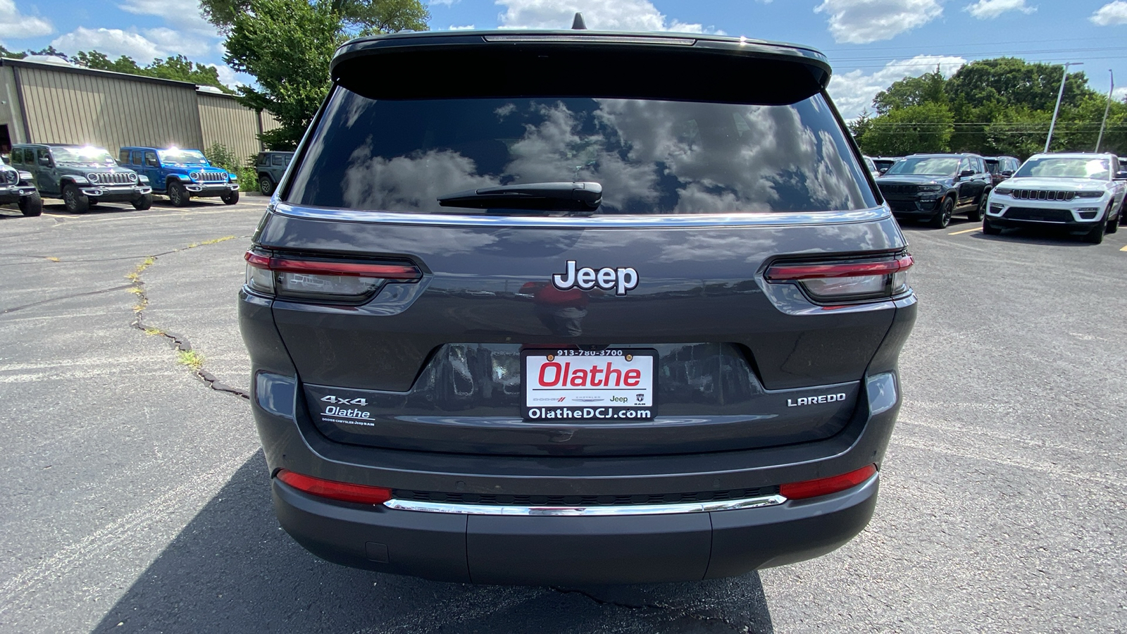 2024 Jeep Grand Cherokee L Laredo 6