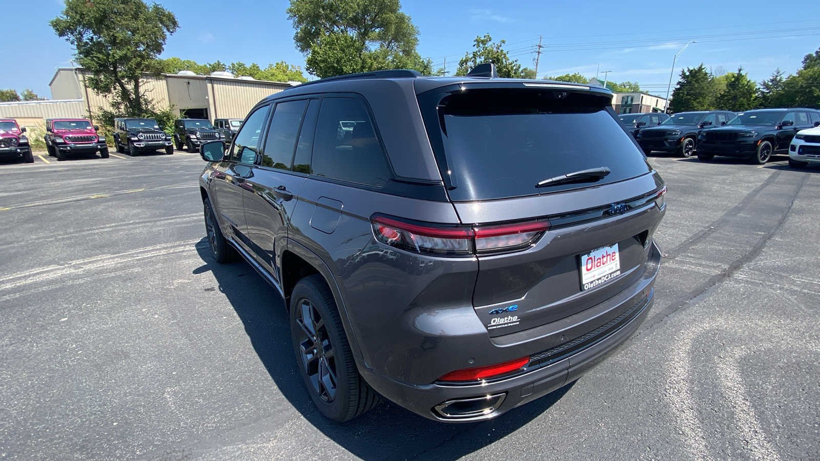 2024 Jeep Grand Cherokee  8