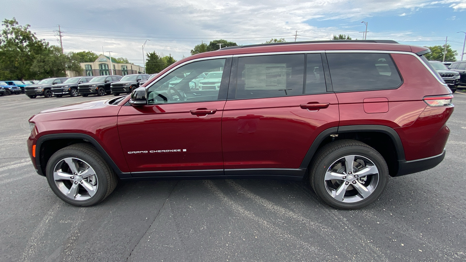 2024 Jeep Grand Cherokee L Limited 10