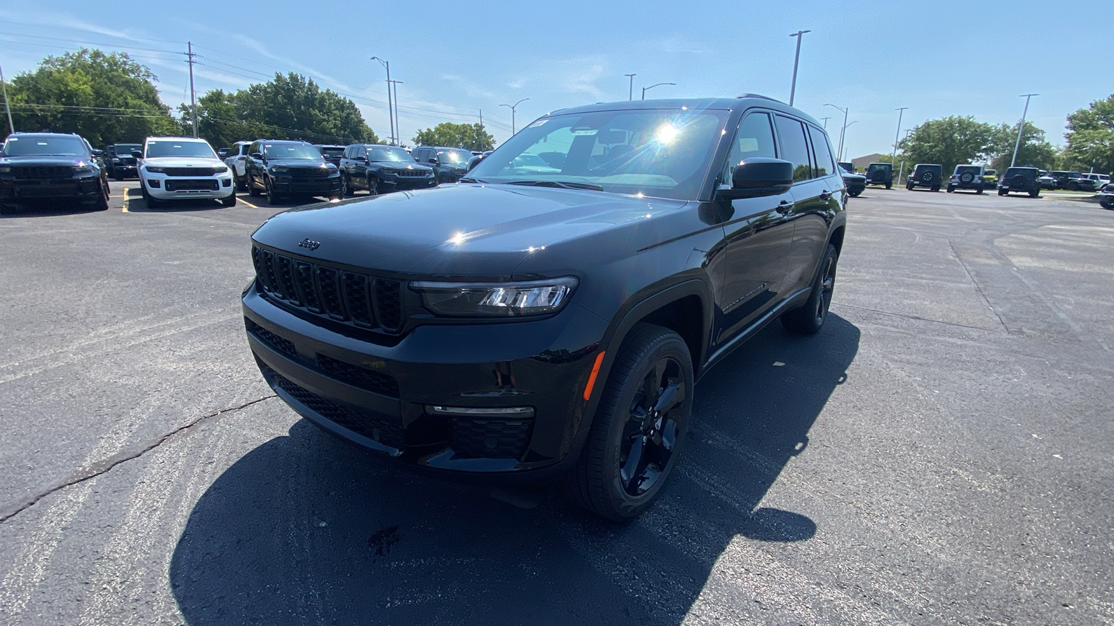 2024 Jeep Grand Cherokee L Limited 1