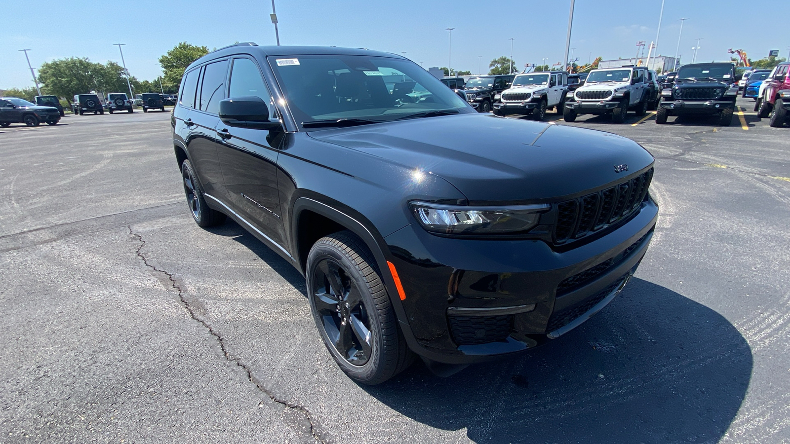 2024 Jeep Grand Cherokee L Limited 3