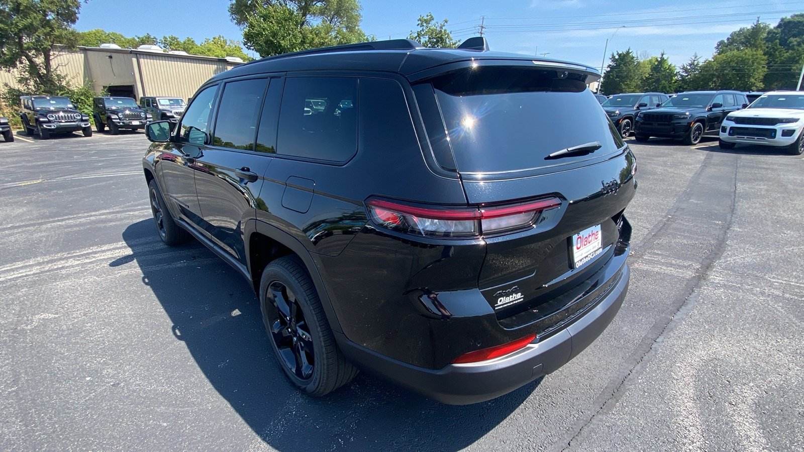 2024 Jeep Grand Cherokee L Limited 9