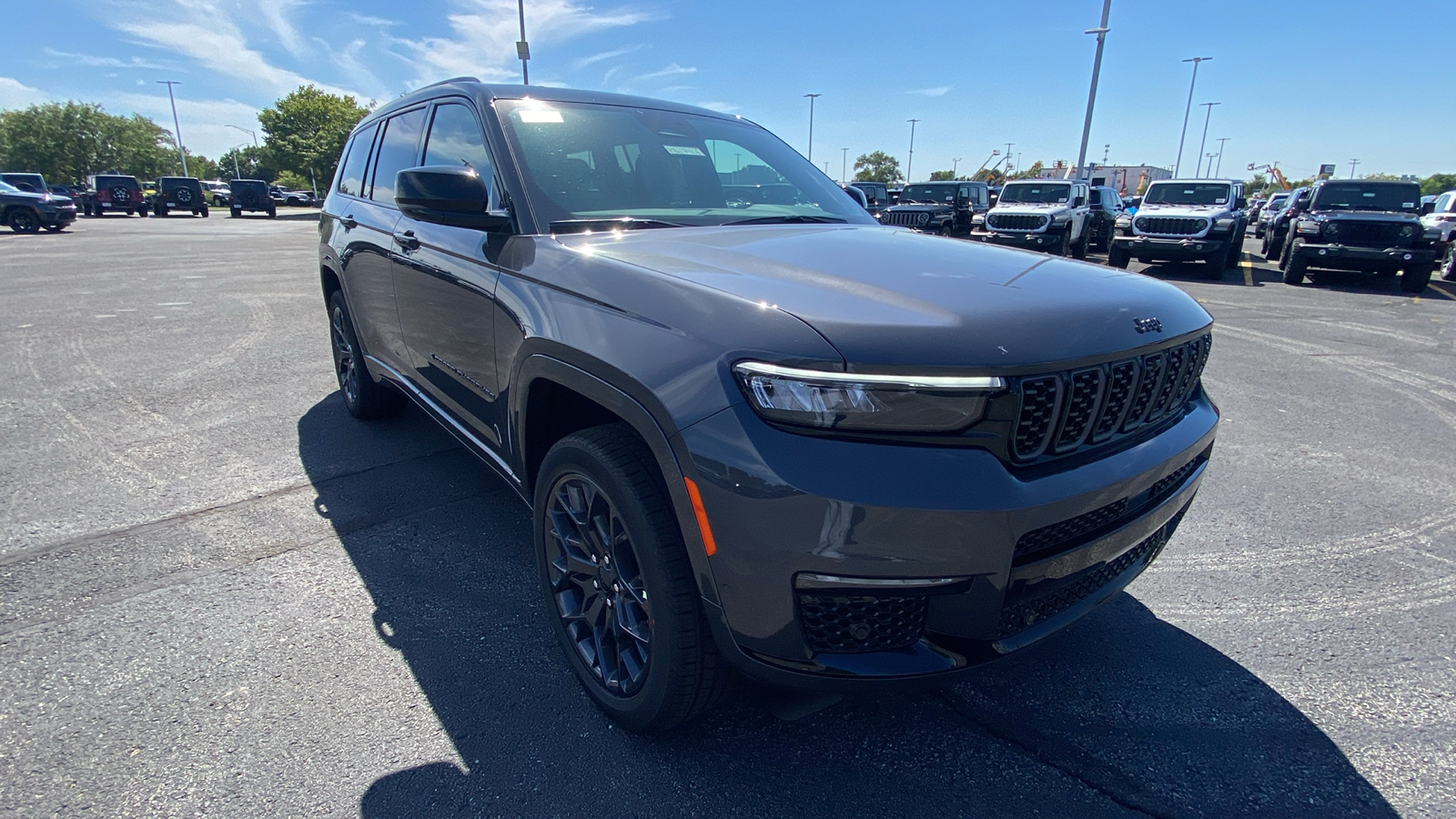 2024 Jeep Grand Cherokee L Summit 3