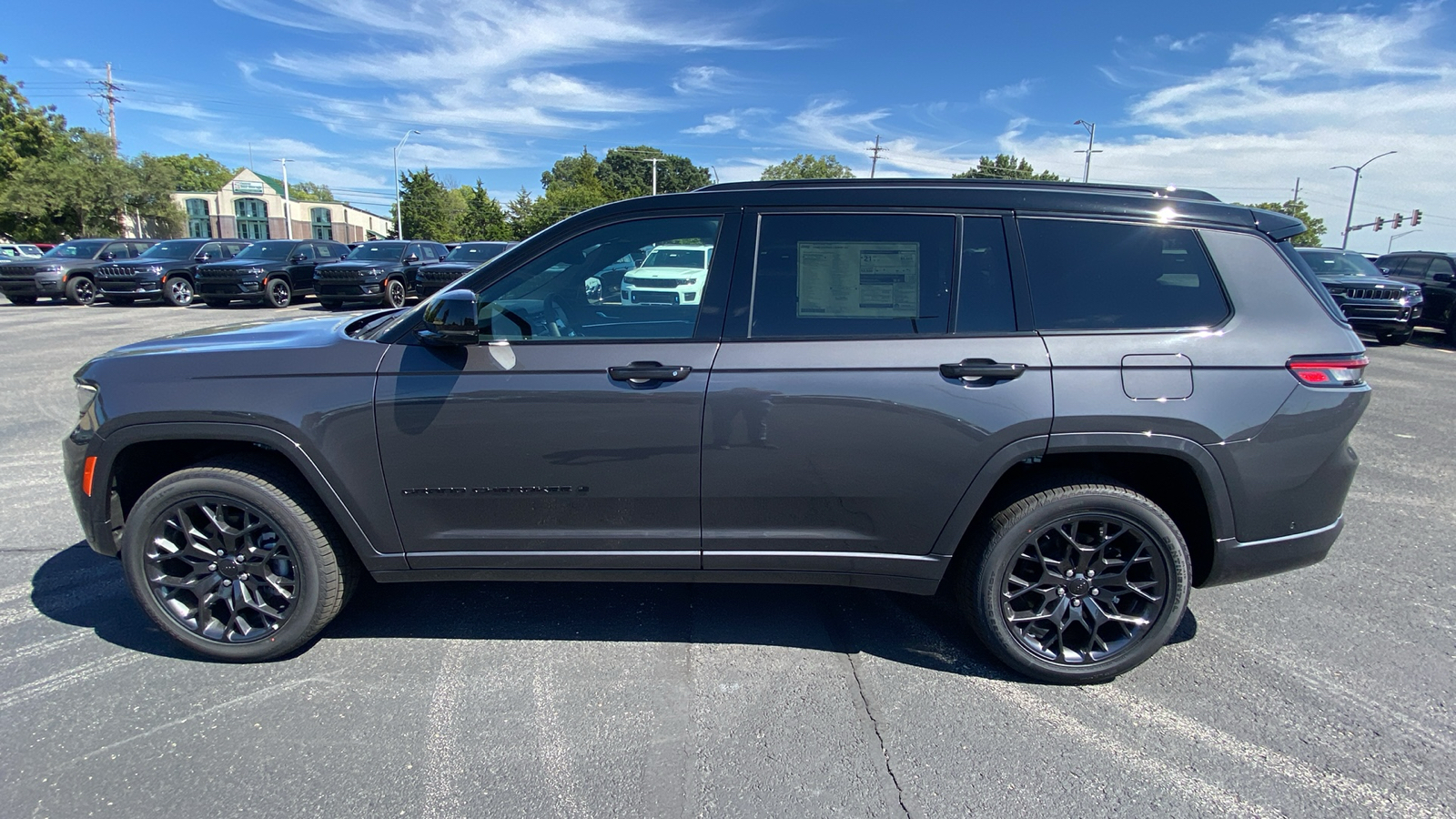 2024 Jeep Grand Cherokee L Summit 10