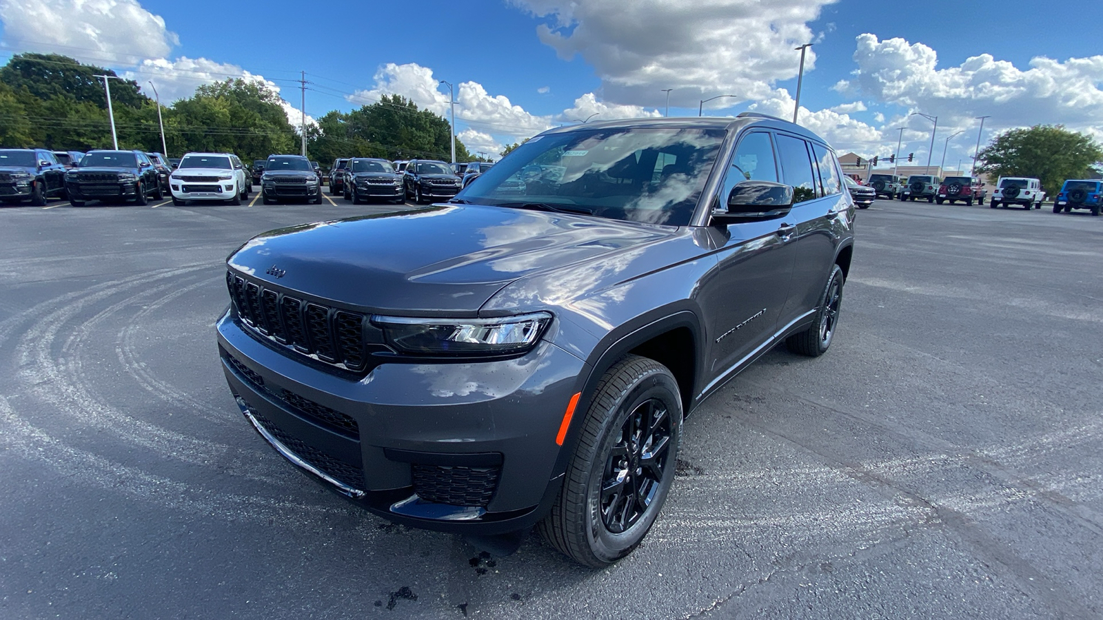 2024 Jeep Grand Cherokee L Altitude 1