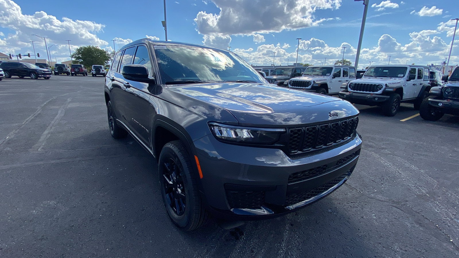 2024 Jeep Grand Cherokee L Altitude 3