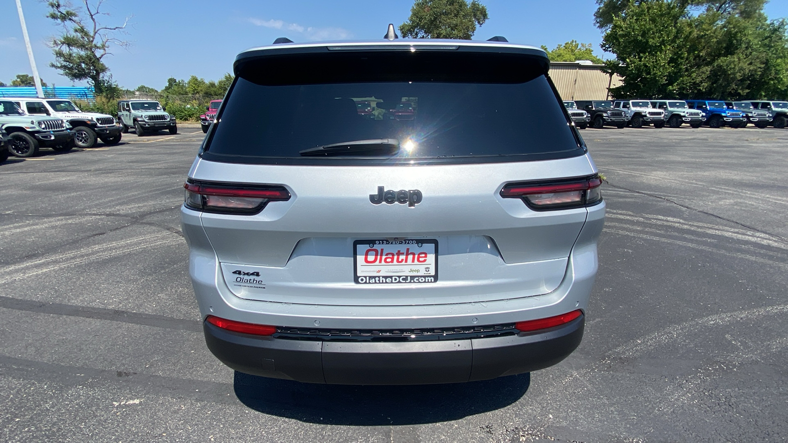 2024 Jeep Grand Cherokee L Altitude 6