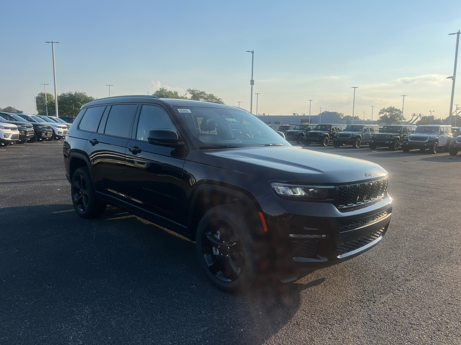 2024 Jeep Grand Cherokee L Limited 7