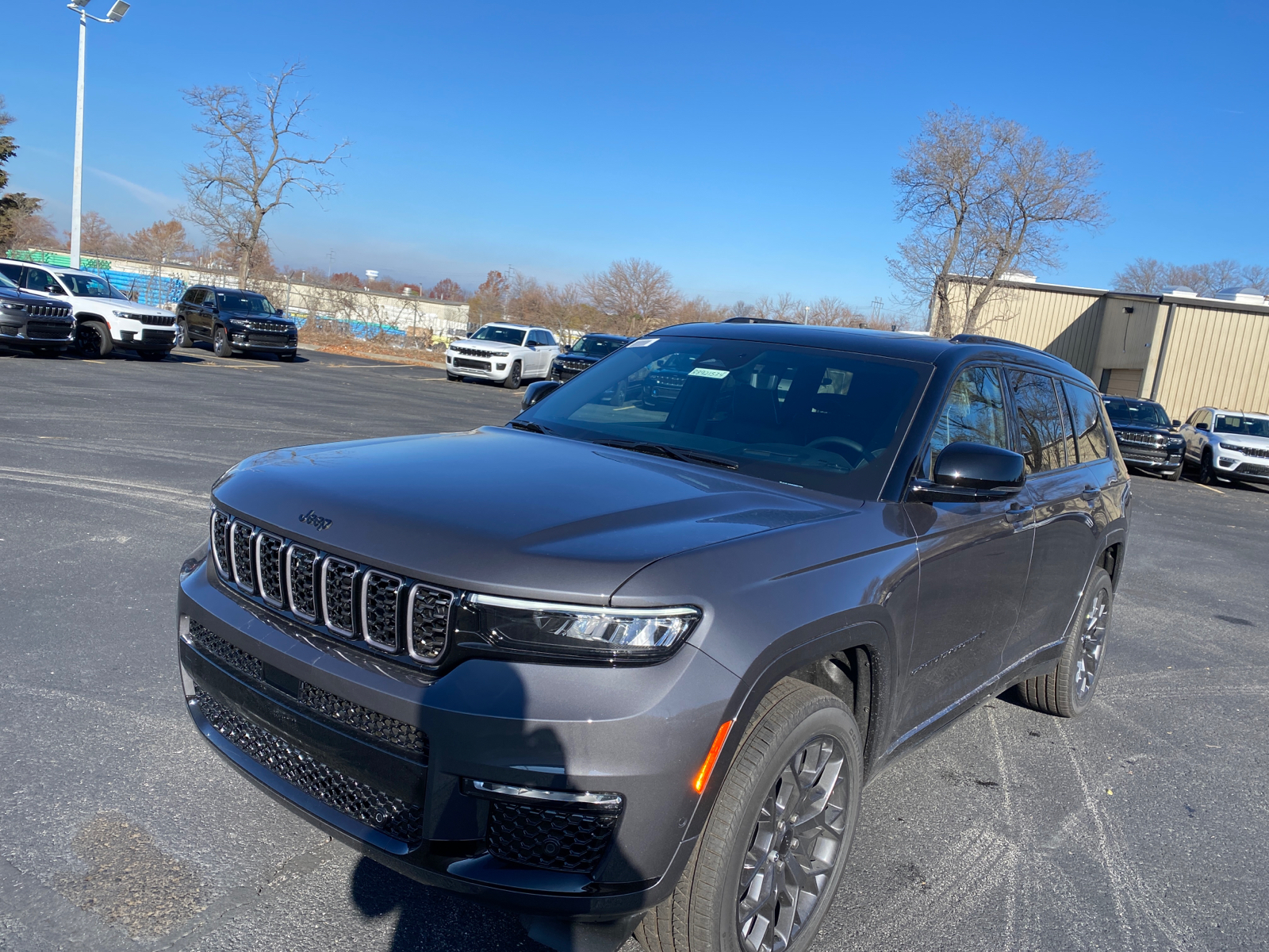 2024 Jeep Grand Cherokee L Summit 1