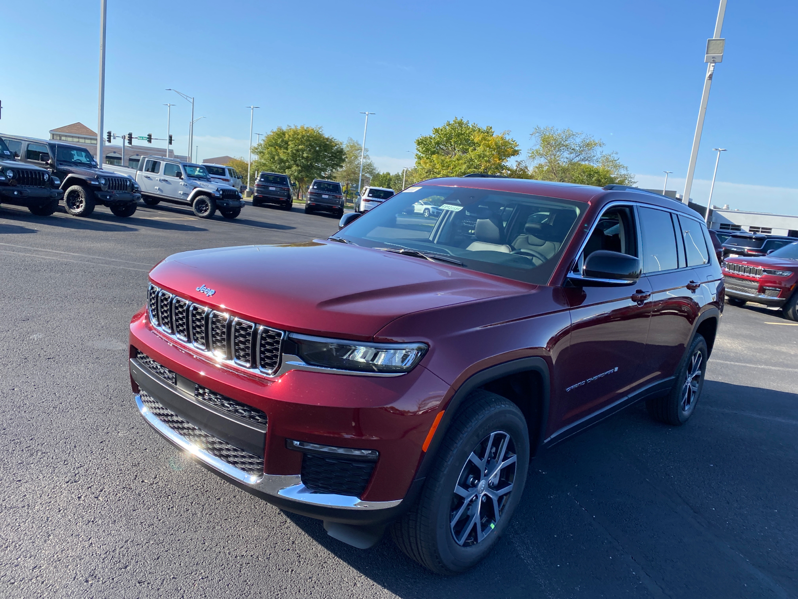 2024 Jeep Grand Cherokee L Limited 3