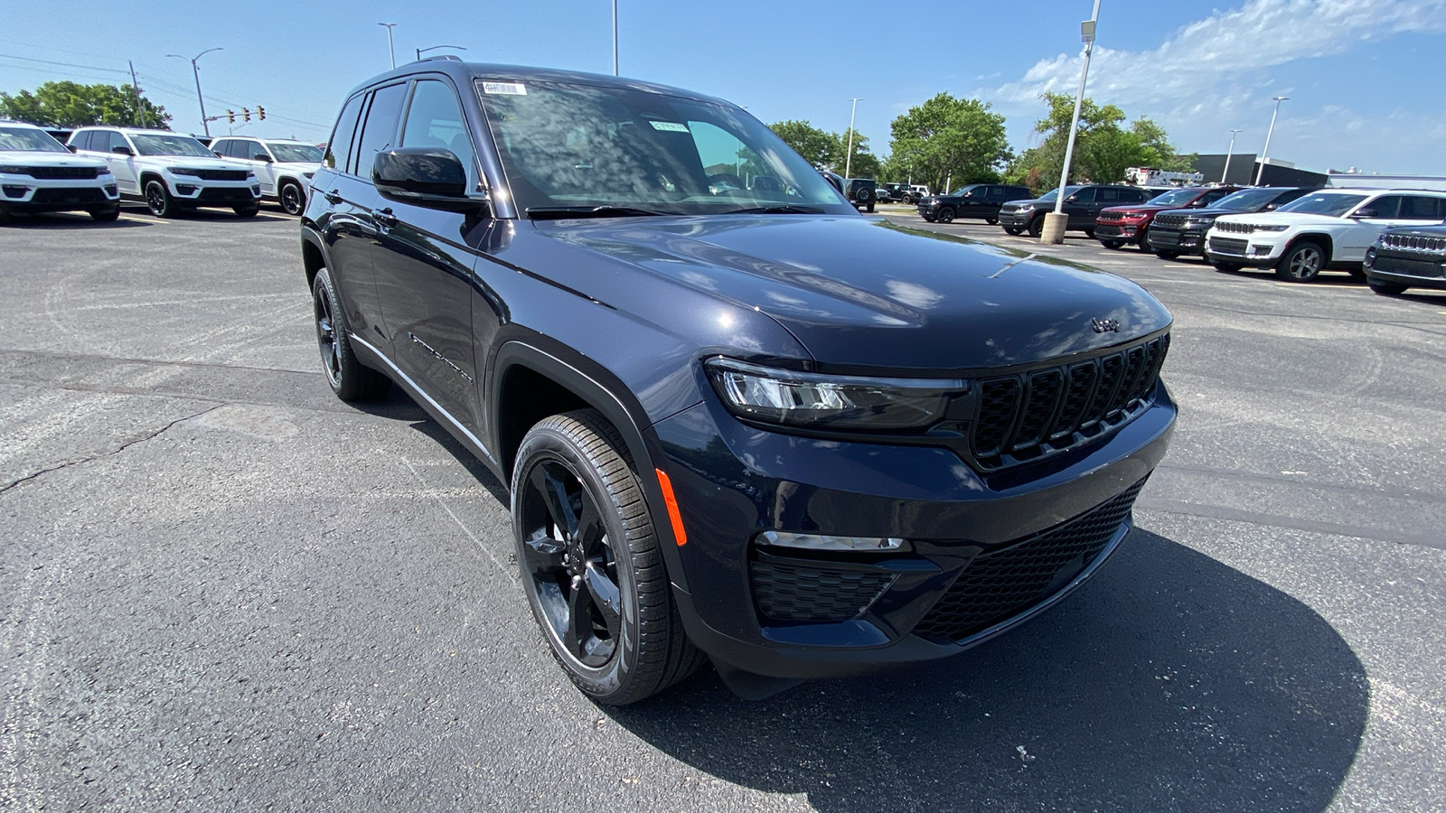 2024 Jeep Grand Cherokee Limited 3