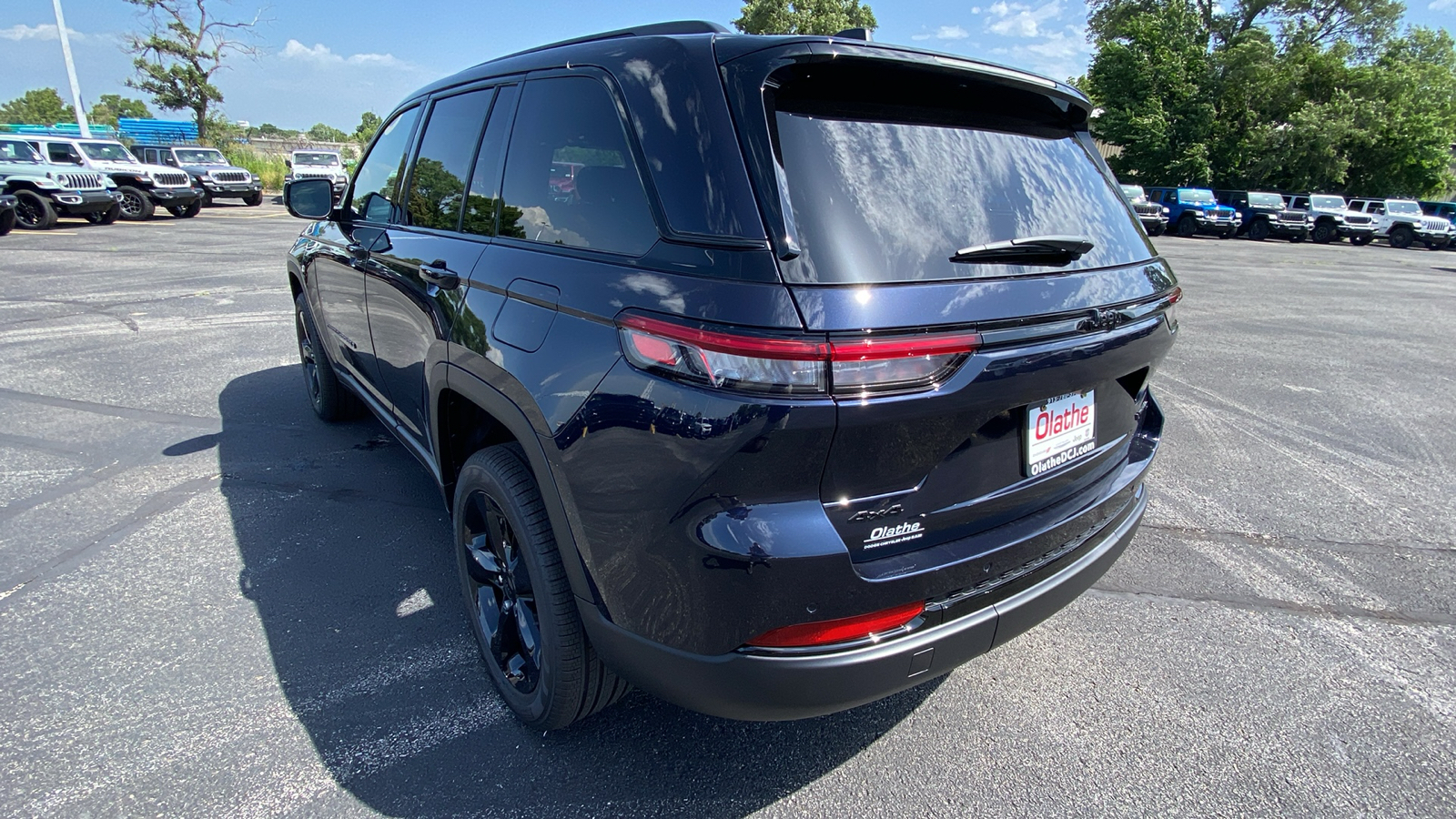 2024 Jeep Grand Cherokee Limited 9