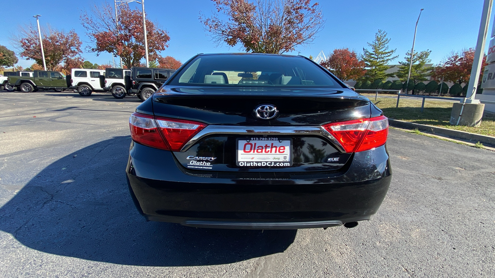 2017 Toyota Camry SE 6