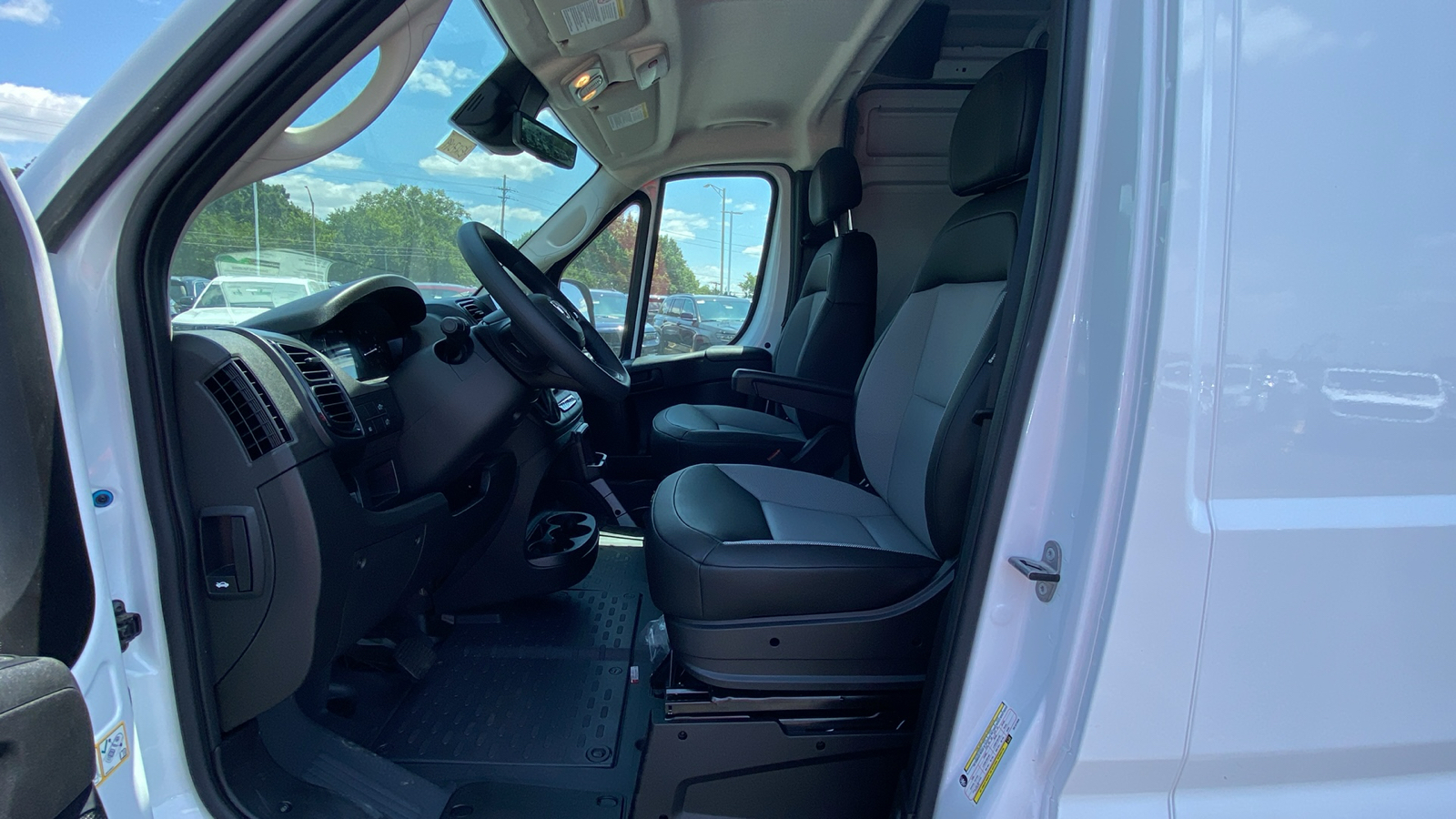 2024 Ram ProMaster 1500 Base 10