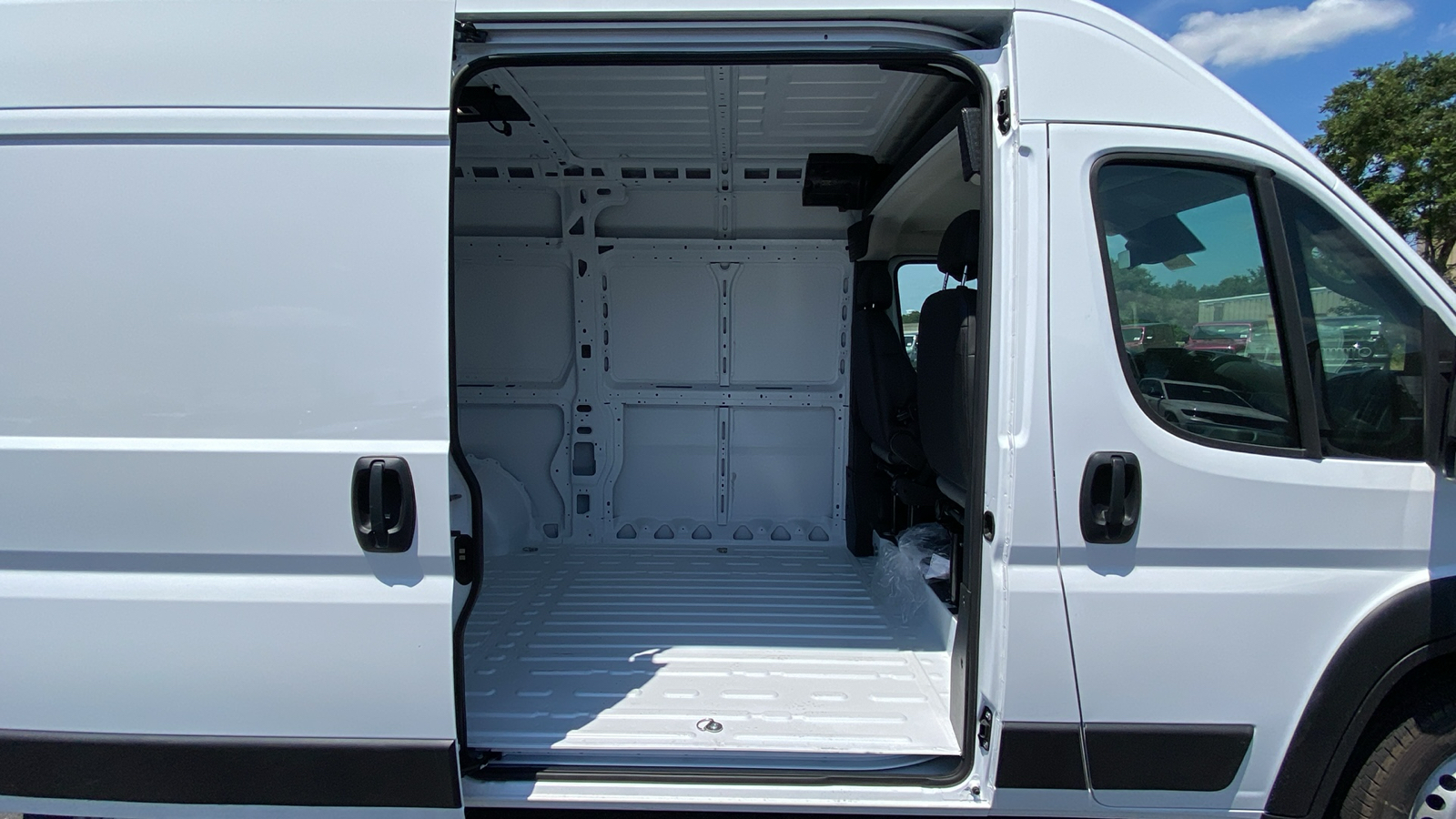 2024 Ram ProMaster 1500 Base 40