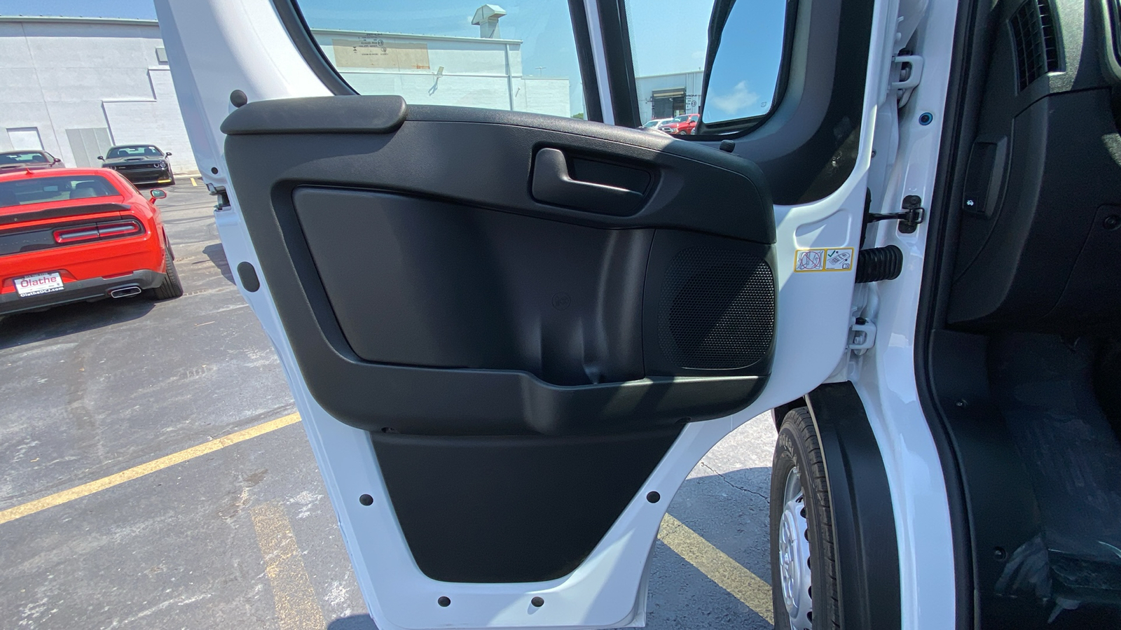 2024 Ram ProMaster 2500 High Roof 14