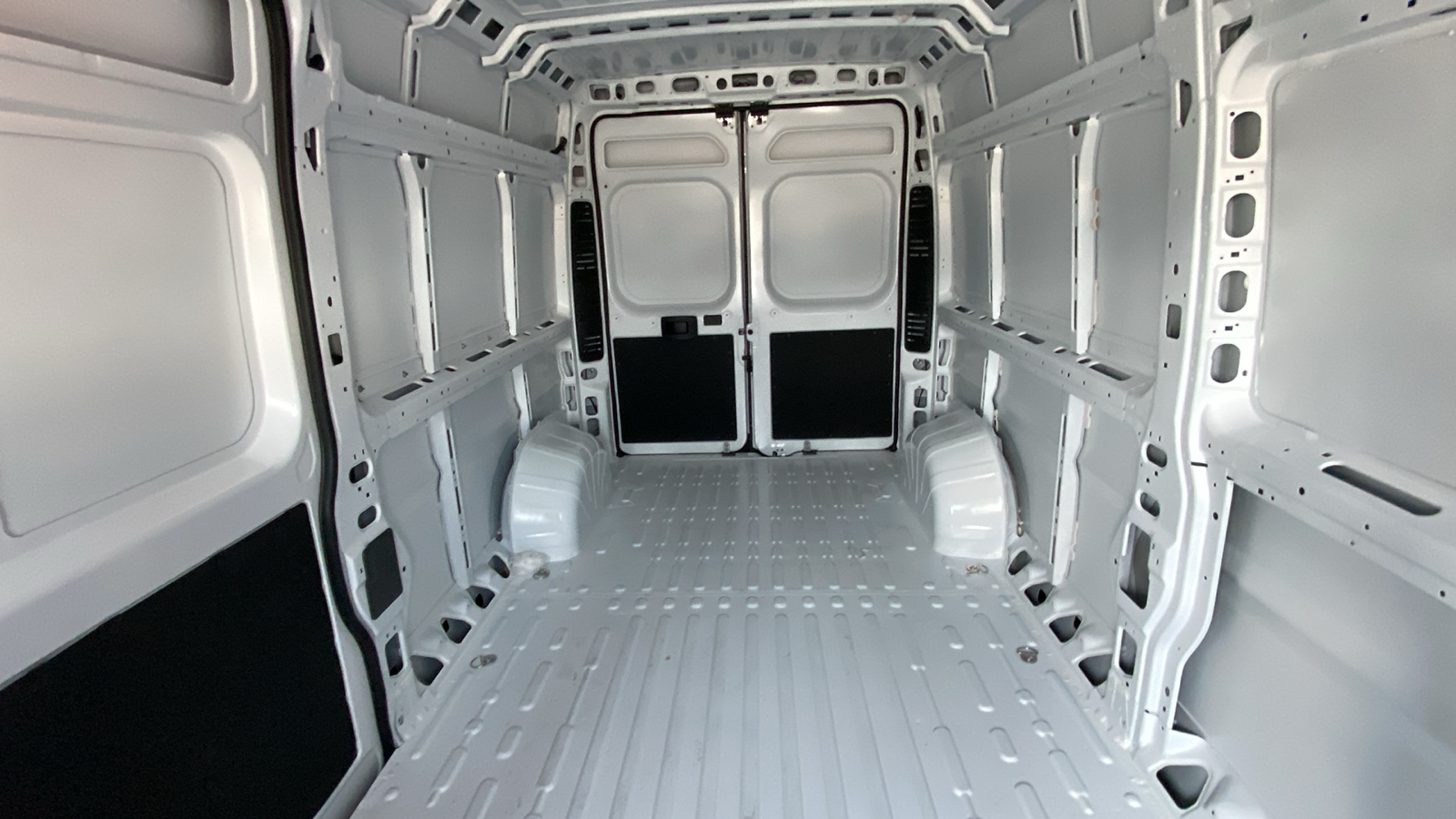 2024 Ram ProMaster 2500 High Roof 32