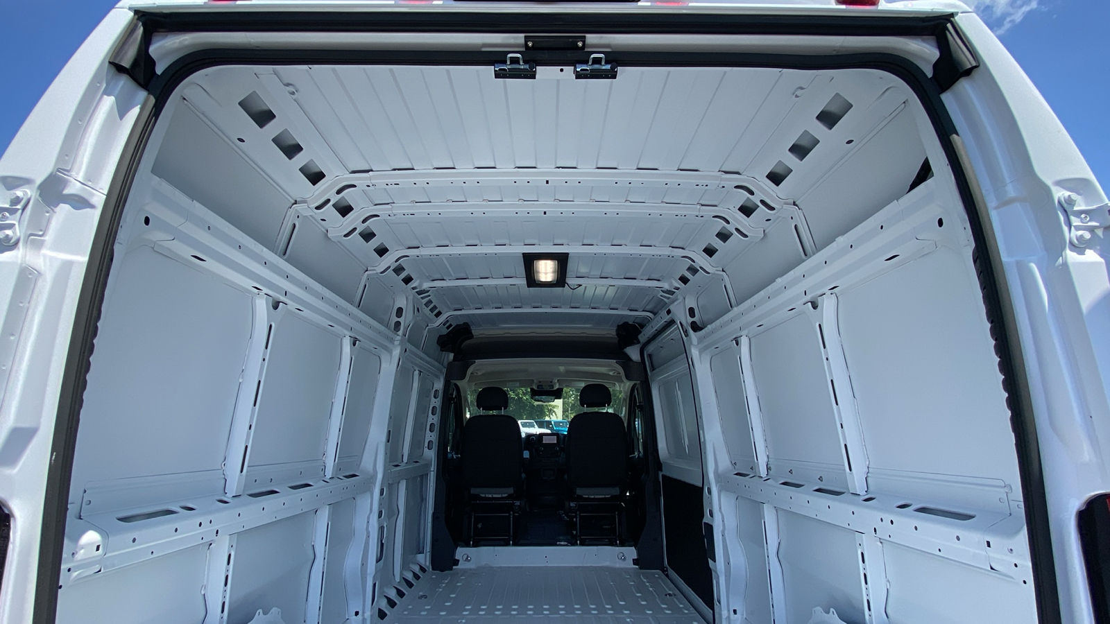 2024 Ram ProMaster 2500 High Roof 35