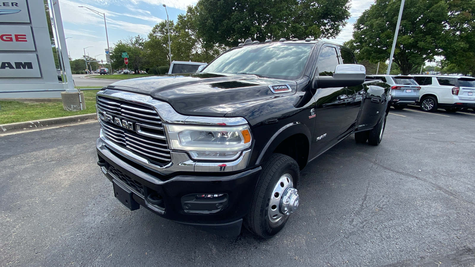 2022 Ram 3500 Laramie 1