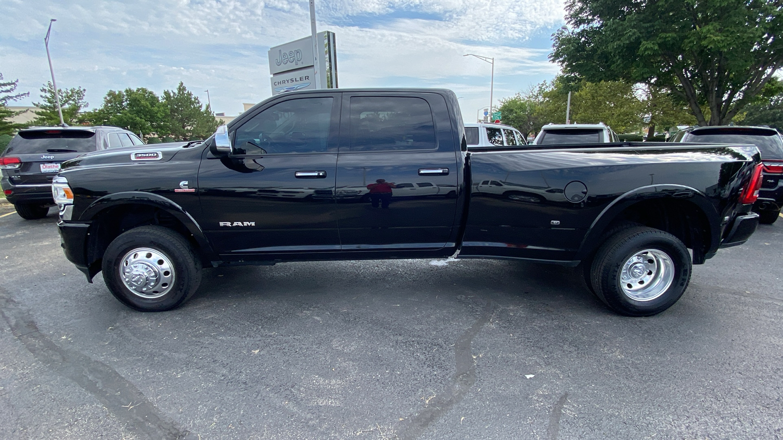 2022 Ram 3500 Laramie 12