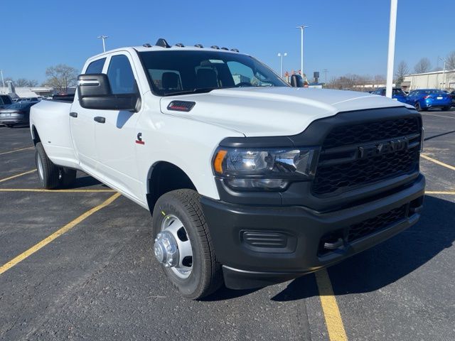 2024 Ram 3500 Tradesman 3