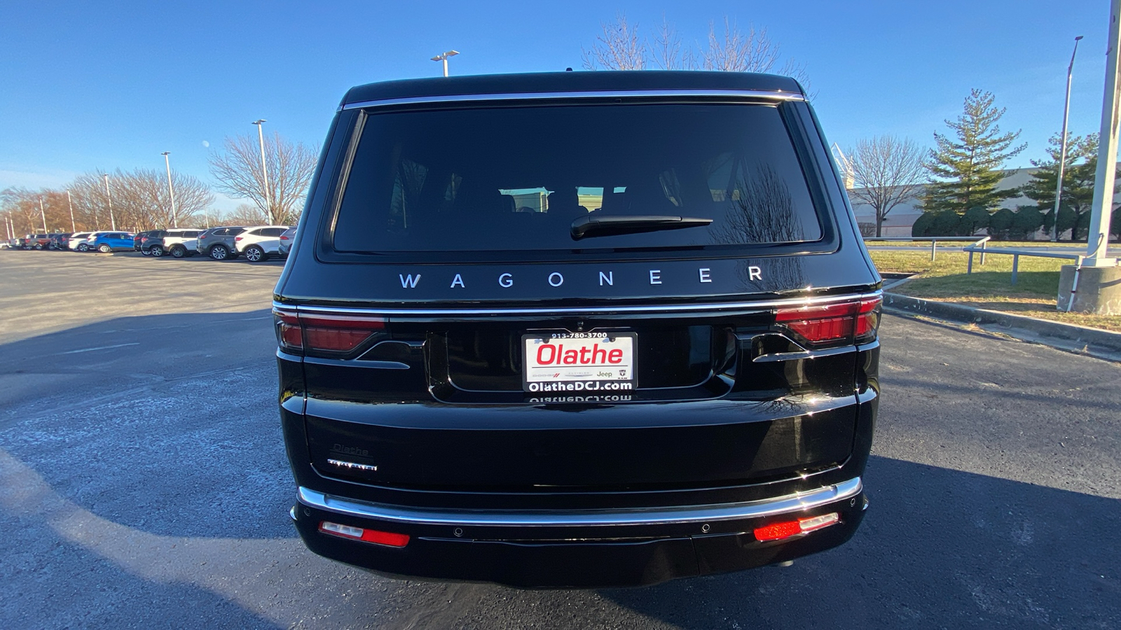 2023 Jeep Wagoneer L Base 7