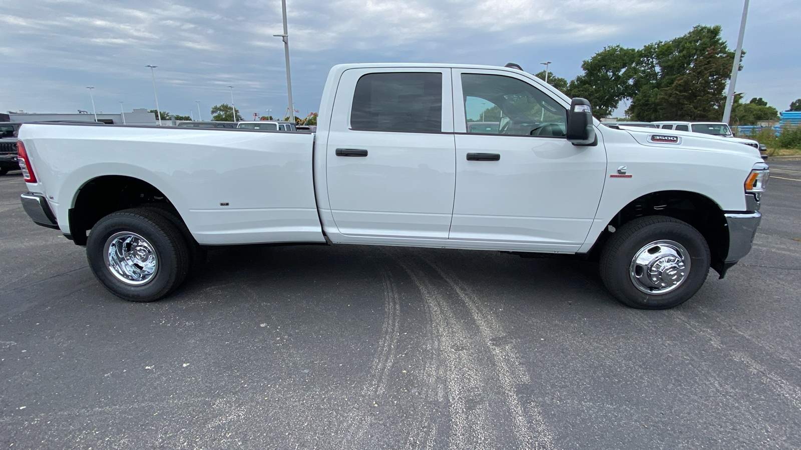 2024 Ram 3500 Tradesman 4