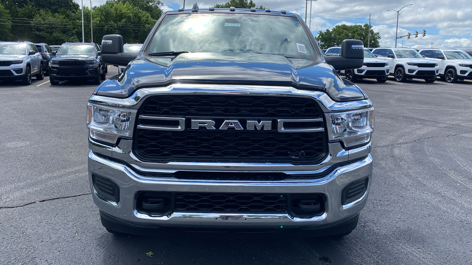 2024 Ram 3500 Tradesman 2