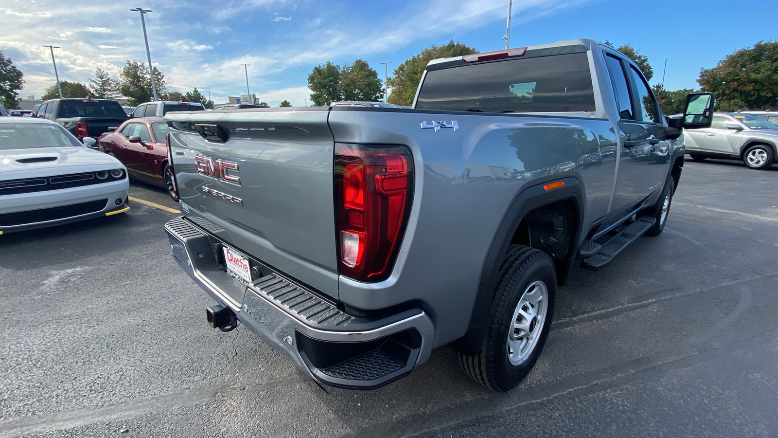 2024 GMC Sierra 2500HD Pro 6