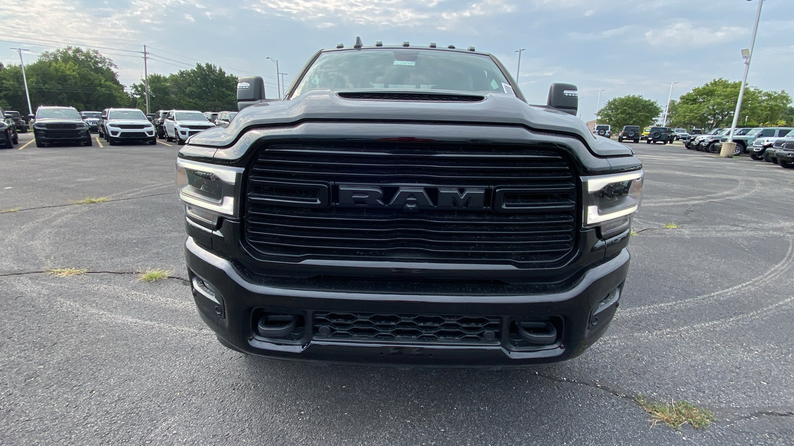 2024 Ram 3500 Laramie 2