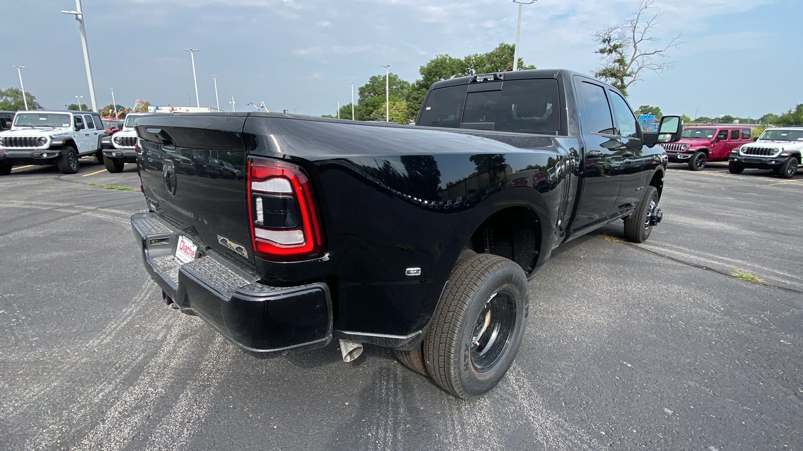 2024 Ram 3500 Laramie 7