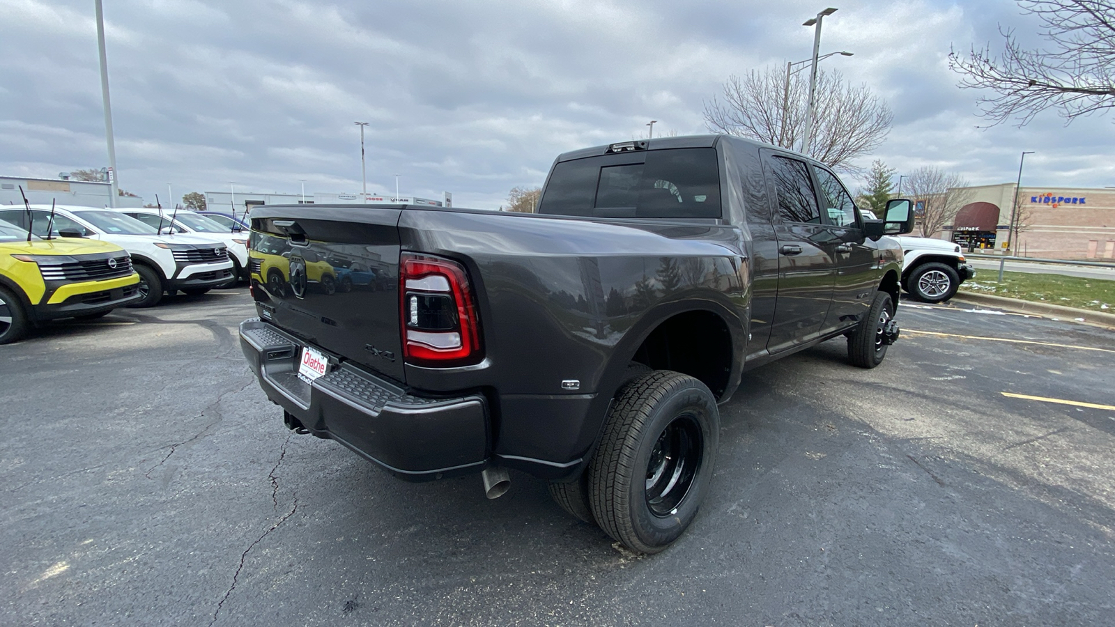 2024 Ram 3500 Laramie 5