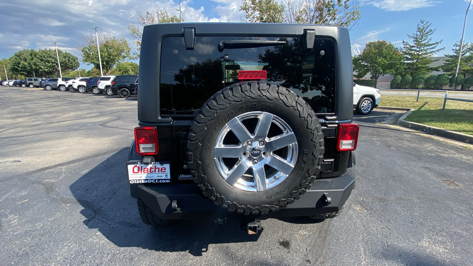 2018 Jeep Wrangler JK Sahara 8