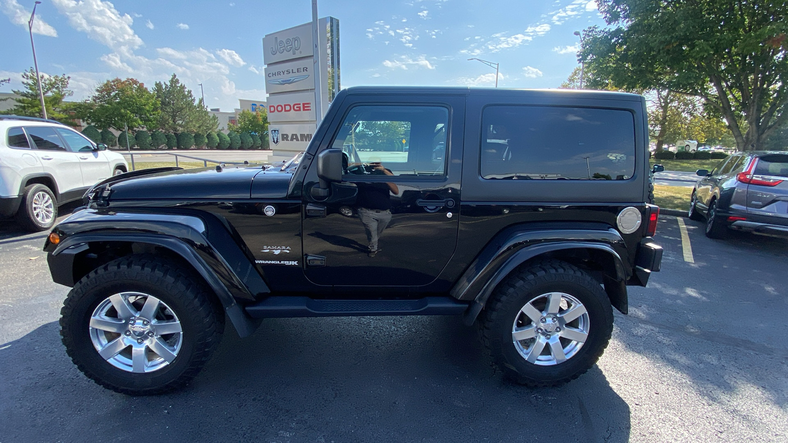 2018 Jeep Wrangler JK Sahara 10