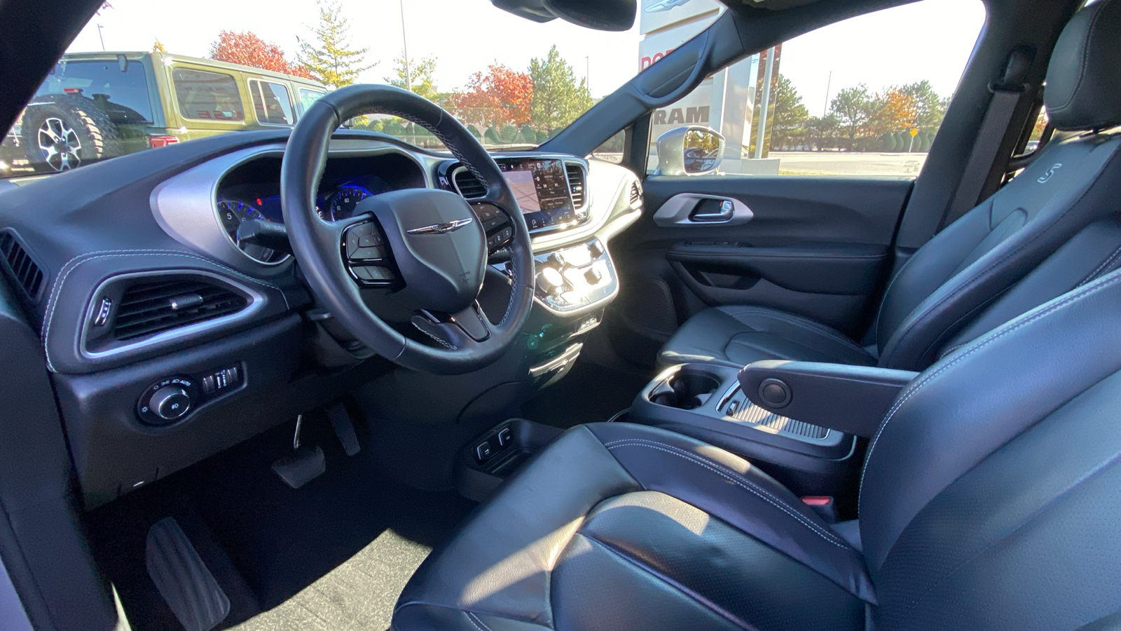 2021 Chrysler Pacifica Touring L 12