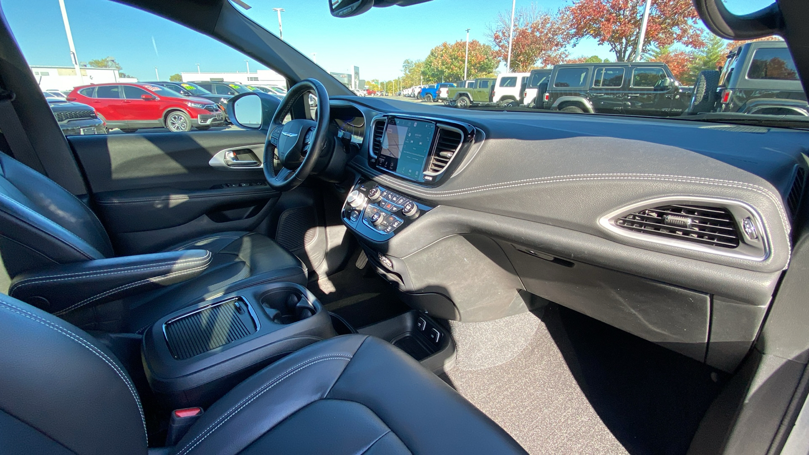 2021 Chrysler Pacifica Touring L 39