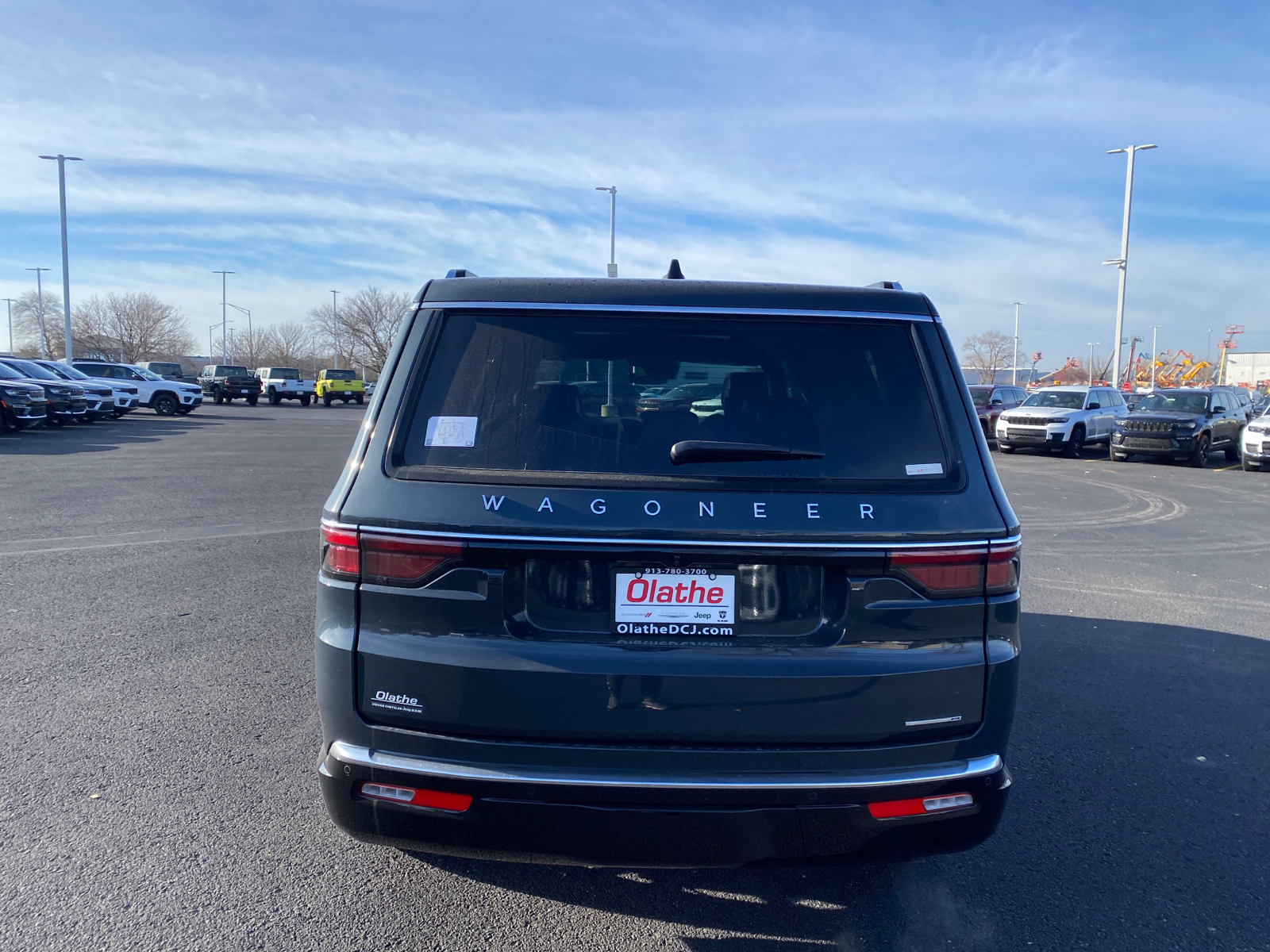 2024 Jeep Wagoneer Series III 4