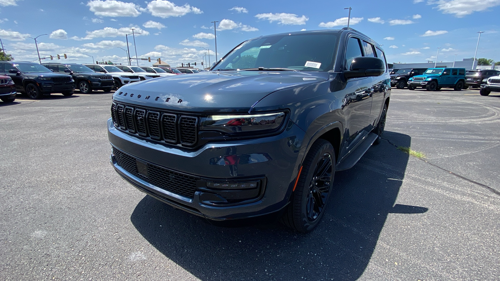 2024 Jeep Wagoneer L Series II 1