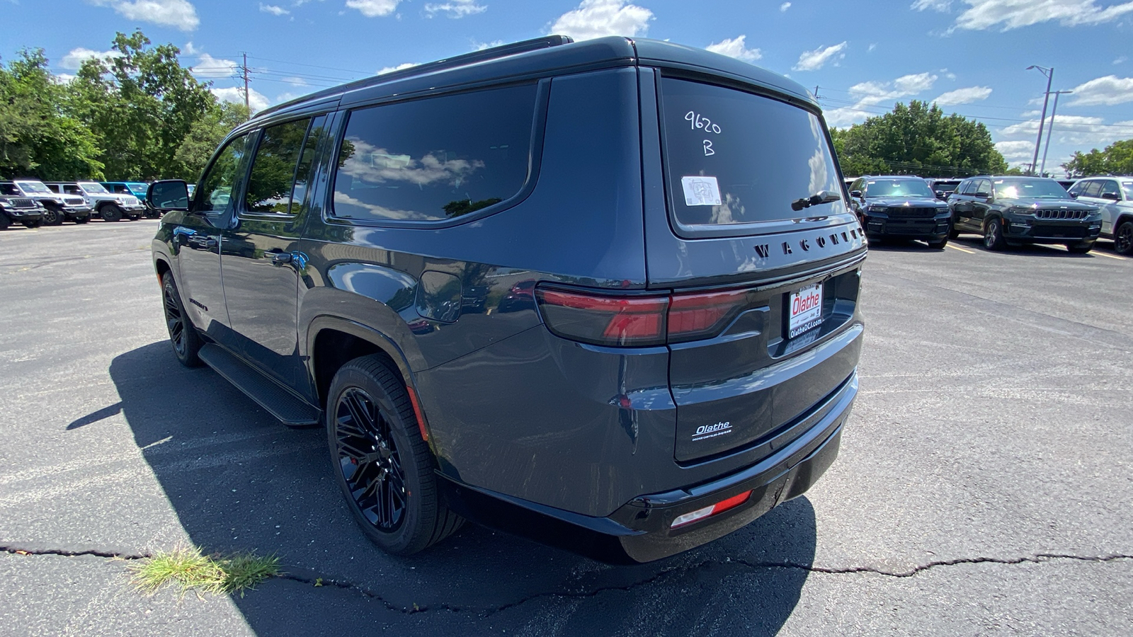 2024 Jeep Wagoneer L Series II 7