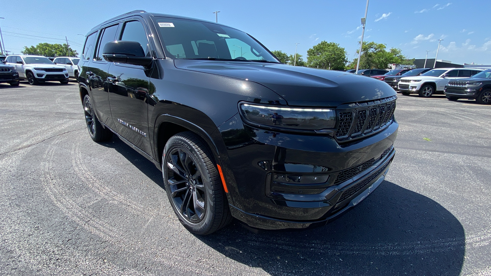 2024 Jeep Grand Wagoneer Series III 3